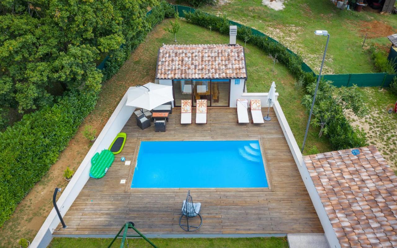 Vila House Smoky With Private Pool And Jacuzzi *