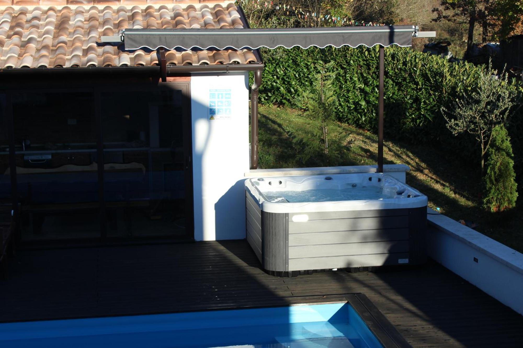 House Smoky With Private Pool And Jacuzzi *