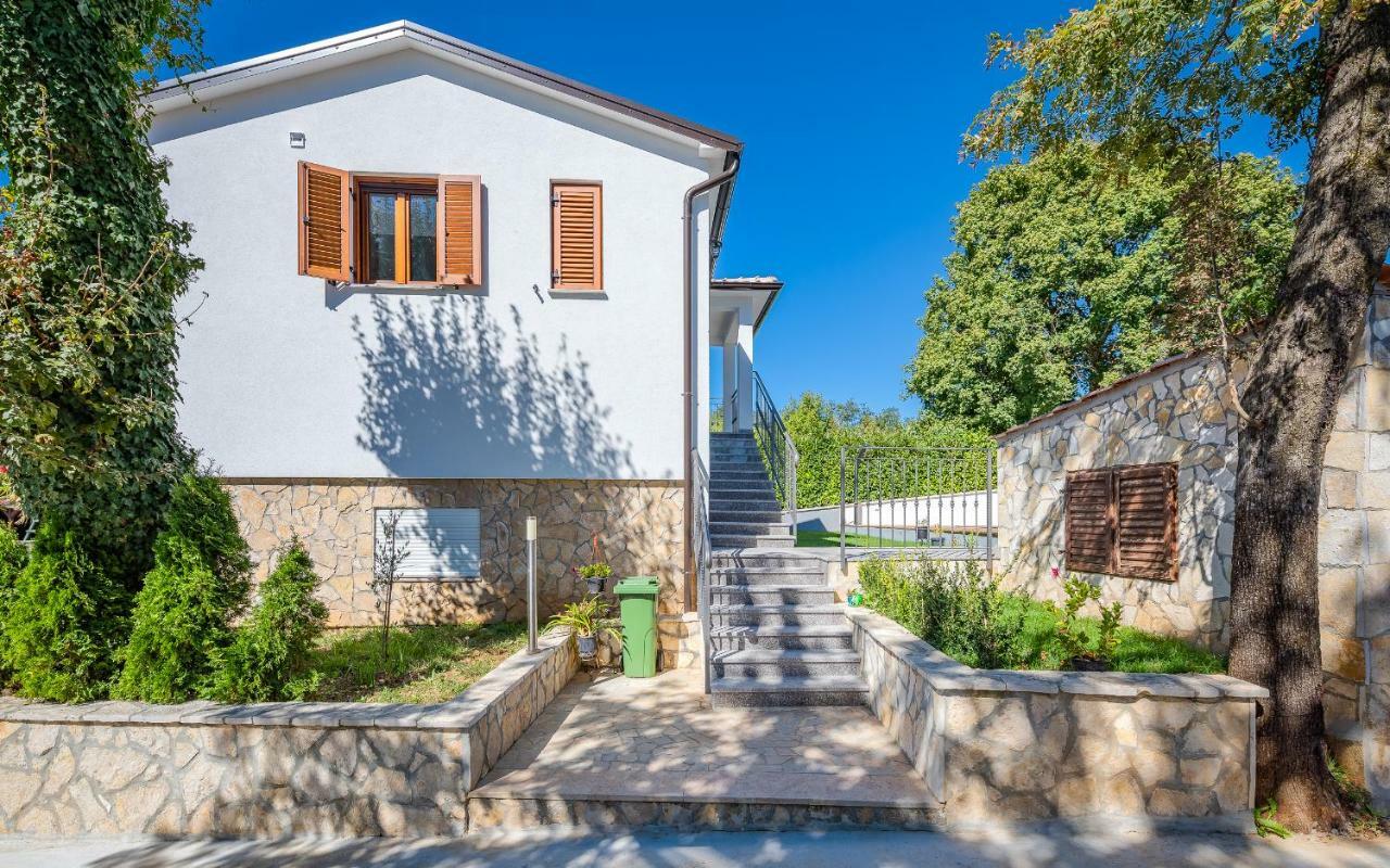 House Smoky With Private Pool And Jacuzzi *
