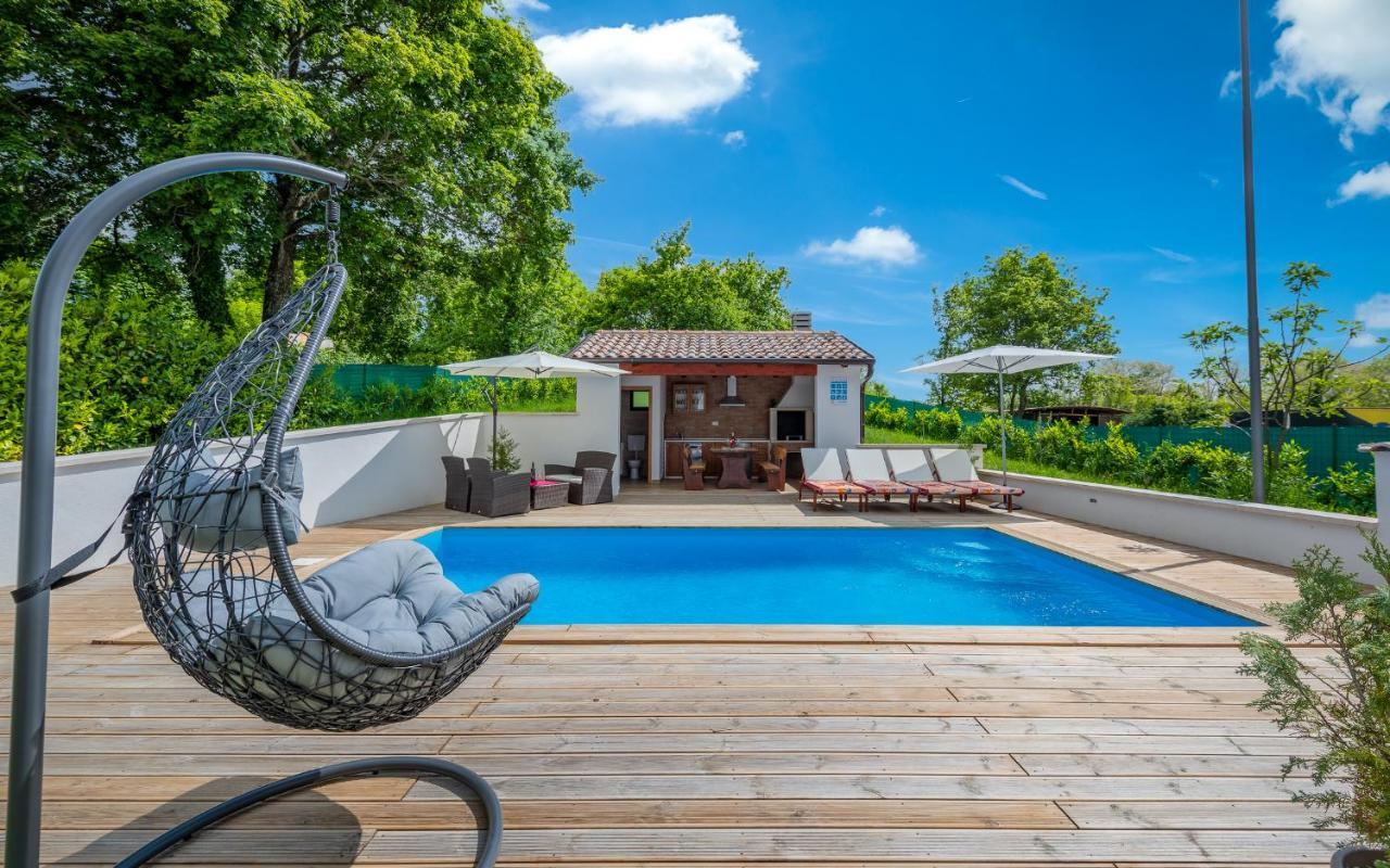 Villa House Smoky With Private Pool And Jacuzzi *